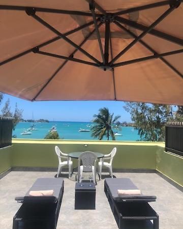 Ocean-View Penthouse With Roof Terrace, Grand Baie, Waterside Complex Apartment The Vale Bagian luar foto